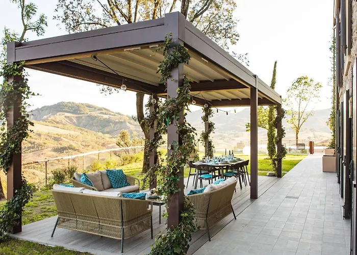 Belvilla By Oyo Tamburina * Castel San Pietro Terme